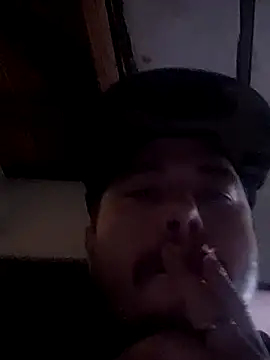 Gurthbaby420 online show from May 2, 2:27 am