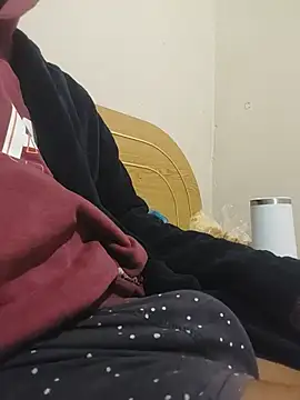 sixInchMan00 online show from June 27, 7:52 pm
