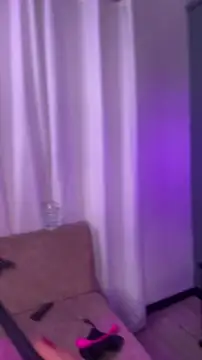 Snapshot of Laurent_Milf chatting on June 18, 6:56 pm Laurent Milf online show from June 18, 6:56 pm