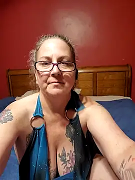 Snapshot of Harleygirl73 chatting on May 31, 1:14 am Harleygirl73 online show from May 31, 1:14 am