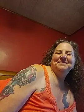 Snapshot of Harleygirl73 chatting on July 27, 9:11 pm Harleygirl73 online show from July 27, 9:11 pm