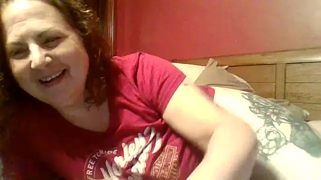 Snapshot of Harleygirl73 chatting on July 31, 12:32 am Harleygirl73 online show from July 31, 12:32 am