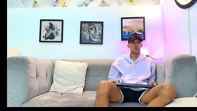 RED BOYS XXX online show from June 17, 1:23 pm