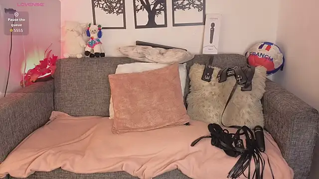 Angelabrowm online show from June 25, 3:28 am