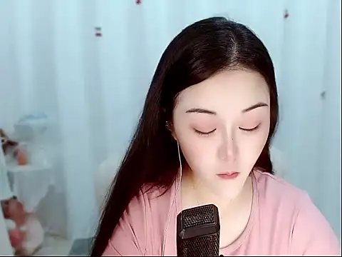 Snapshot of Amy-cnbaby chatting on May 27, 1:57 am Amy-cnbaby online show from May 27, 1:57 am