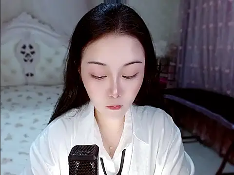 Snapshot of Amy-cnbaby chatting on June 27, 1:54 am Amy-cnbaby online show from June 27, 1:54 am