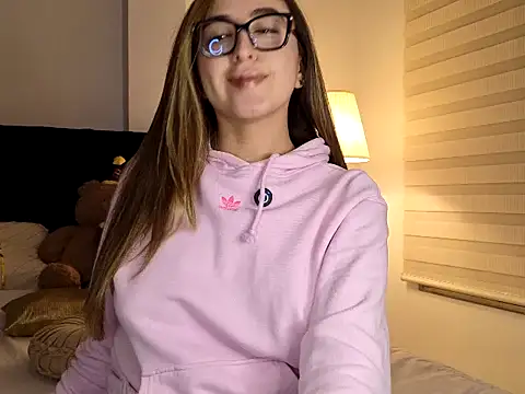 Snapshot of AnastasiaCampbell chatting on June 26, 3:22 am AnastasiaCampbell online show from June 26, 3:22 am