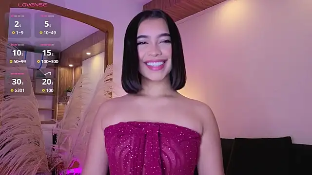 Chloe monroee online show from May 13, 3:15 am