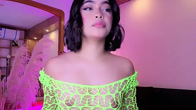 Chloe monroee online show from May 18, 3:13 am