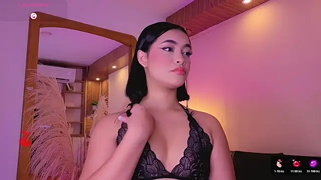 Chloe monroee online show from May 30, 3:03 am