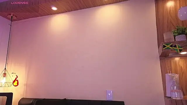 Chloe monroee online show from June 8, 3:07 am