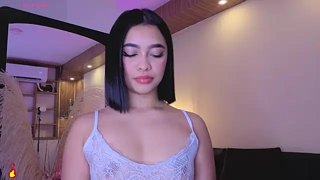 Chloe monroee online show from June 13, 3:26 am
