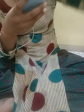 Snapshot of Seema_yadav01 chatting on May 29, 5:16 am Seema yadav01 online show from May 29, 5:16 am