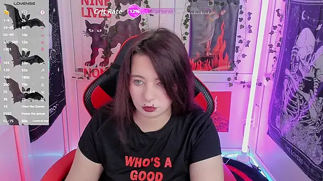 Snapshot of PurpleRune chatting on May 30, 1:08 pm PurpleRune online show from May 30, 1:08 pm