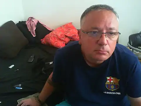 GeorgeCarlo online show from June 4, 7:03 am