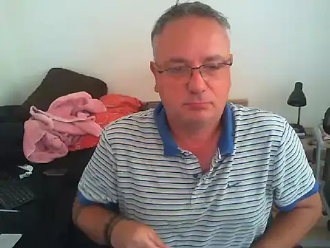 GeorgeCarlo online show from June 7, 5:44 am