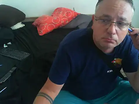 GeorgeCarlo online show from June 8, 10:26 am