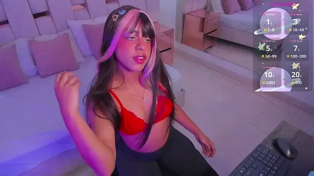 Snapshot of lilieth_white chatting on July 15, 7:52 pm lilieth white online show from July 15, 7:52 pm