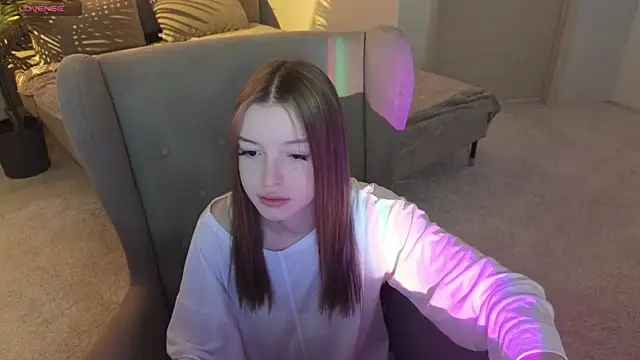 Eva Th0mpson online show from July 15, 1:11 am