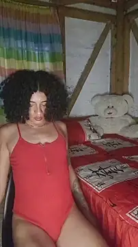 Snapshot of Eimy_Rose_ chatting on May 4, 7:43 pm Eimy Rose online show from May 4, 7:43 pm