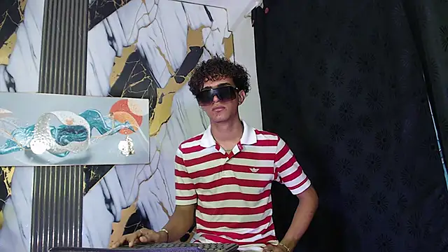 GOLDEN 2026 online show from June 12, 7:24 pm