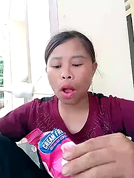 daisyy2 online show from July 31, 6:46 am