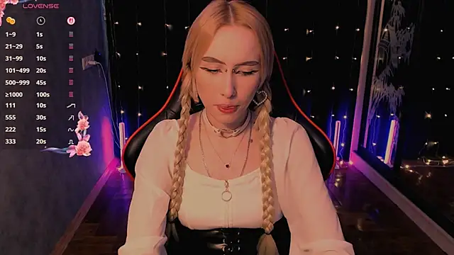 GoddessBambi online show from May 2, 9:25 am