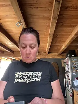 zelda252 online show from June 11, 12:25 pm