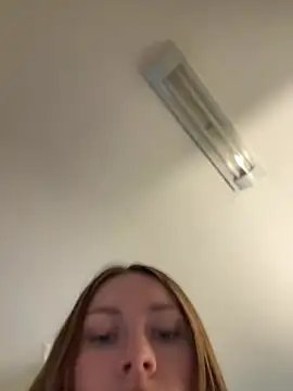 daisycollins online show from June 3, 6:27 am