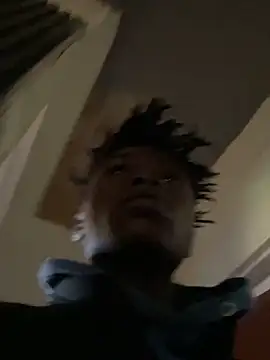 curvedDick01 online show from June 13, 10:13 am