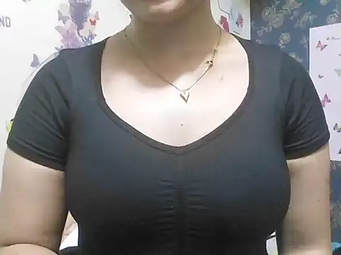 Snapshot of saniya_9 chatting on May 11, 4:04 pm saniya 9 online show from May 11, 4:04 pm