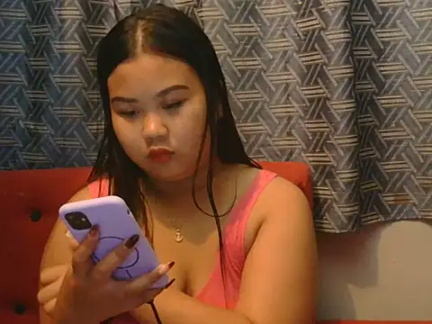 Snapshot of hotchickgirl chatting on May 28, 8:22 am hotchickgirl online show from May 28, 8:22 am