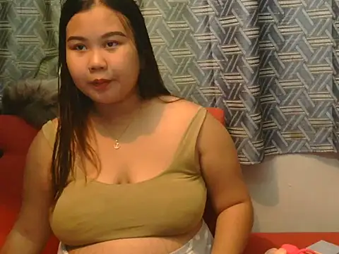 Snapshot of hotchickgirl chatting on June 6, 6:51 am hotchickgirl online show from June 6, 6:51 am