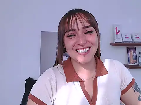 Snapshot of anyela_bubble18 chatting on May 25, 9:10 pm anyela bubble18 online show from May 25, 9:10 pm