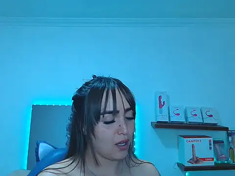 Snapshot of anyela_bubble18 chatting on June 11, 12:32 am anyela bubble18 online show from June 11, 12:32 am
