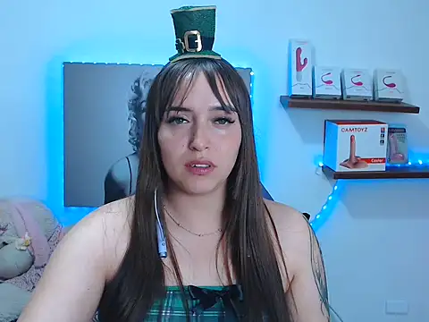 Snapshot of anyela_bubble18 chatting on June 14, 2:24 am anyela bubble18 online show from June 14, 2:24 am
