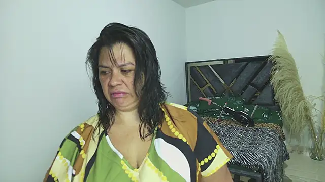 Martina Foxy01 online show from May 10, 11:26 am