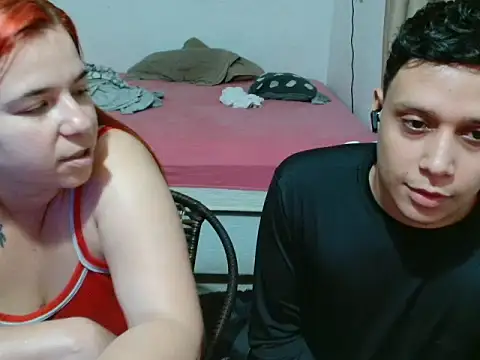 Snapshot of casalferreira_ chatting on May 10, 4:39 am casalferreira online show from May 10, 4:39 am