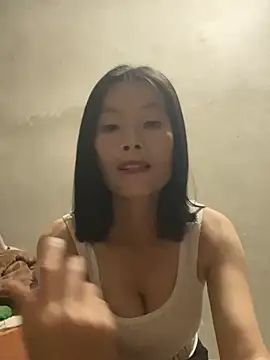 Zuzu sexy online show from May 26, 8:10 am