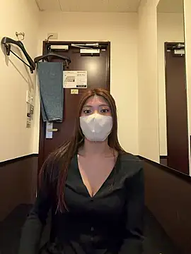 Erika  xx online show from May 4, 9:38 am