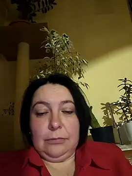 EmmaEmmy40 online show from May 4, 7:10 pm