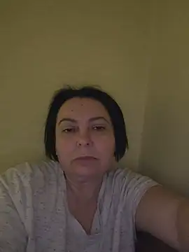 EmmaEmmy40 online show from May 30, 7:11 pm