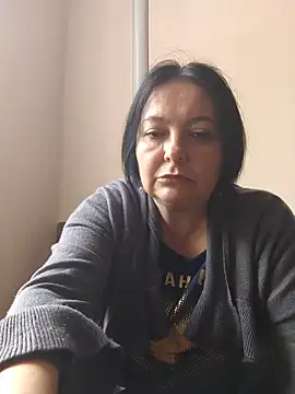 EmmaEmmy40 online show from June 12, 7:51 am