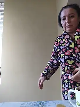 EmmaEmmy40 online show from June 15, 4:20 pm