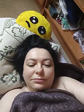 EmmaEmmy40 online show from June 25, 4:12 am