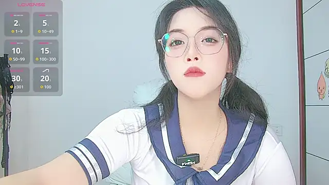 xiaoyu5 online show from May 13, 12:46 pm