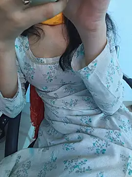 zoya baby  online show from June 5, 3:46 am