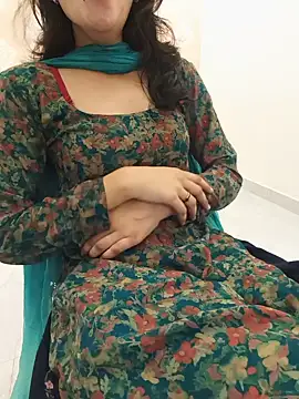 zoya baby  online show from August 2, 4:44 am