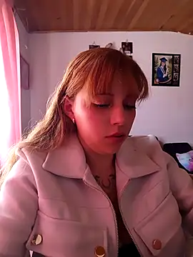 Isabella  Risky online show from May 6, 7:30 pm