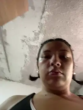 Snapshot of sarita_hos chatting on July 27, 2:13 pm sarita hos online show from July 27, 2:13 pm